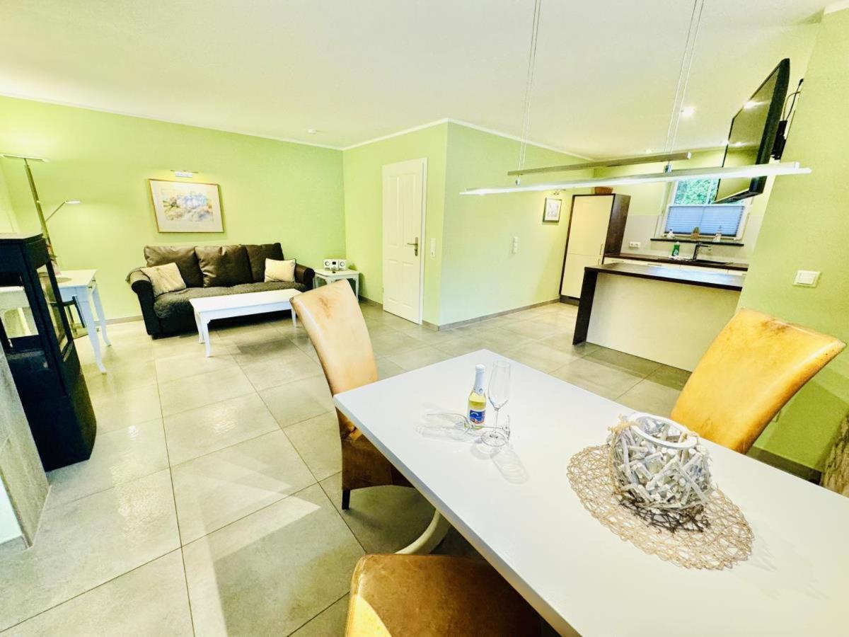 Haus Buett Apartamento Rostock Exterior foto